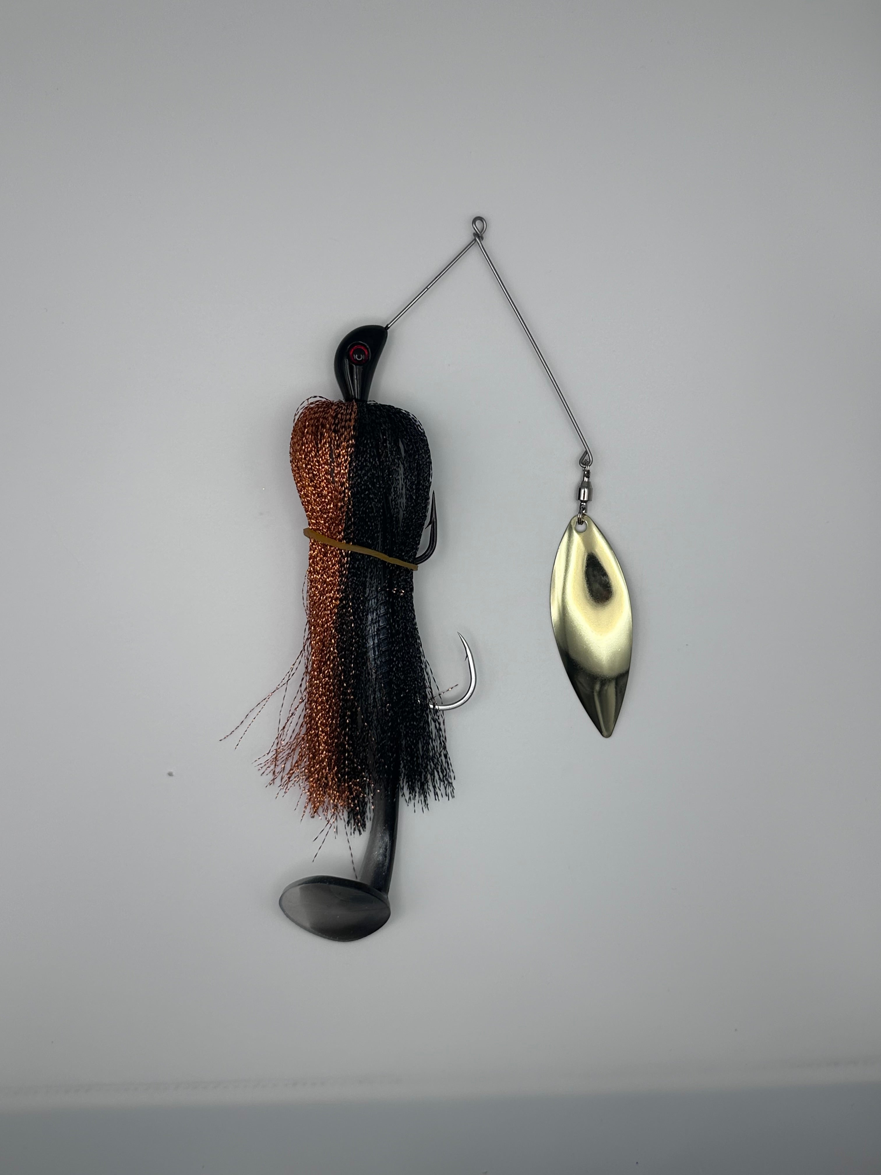 Flash tail spinnerbait 7”