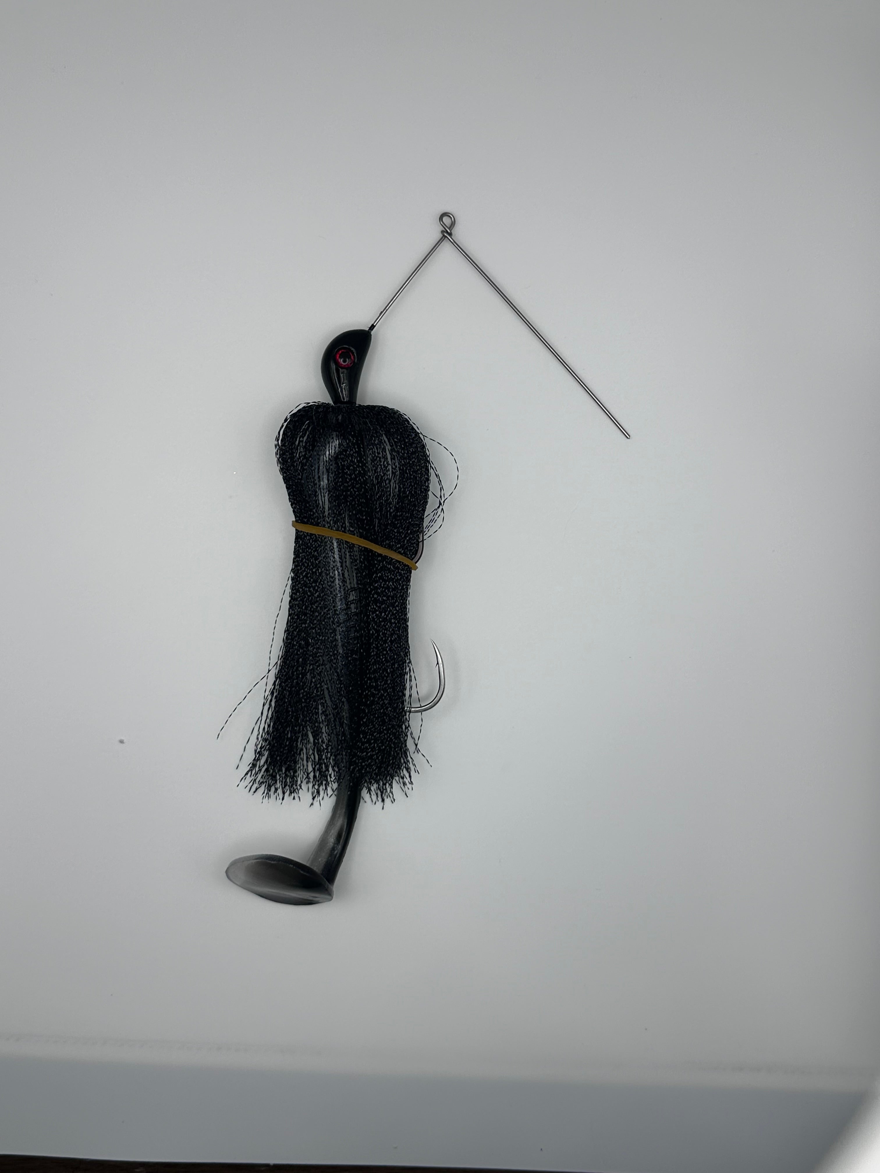 Flash tail spinnerbait 7”