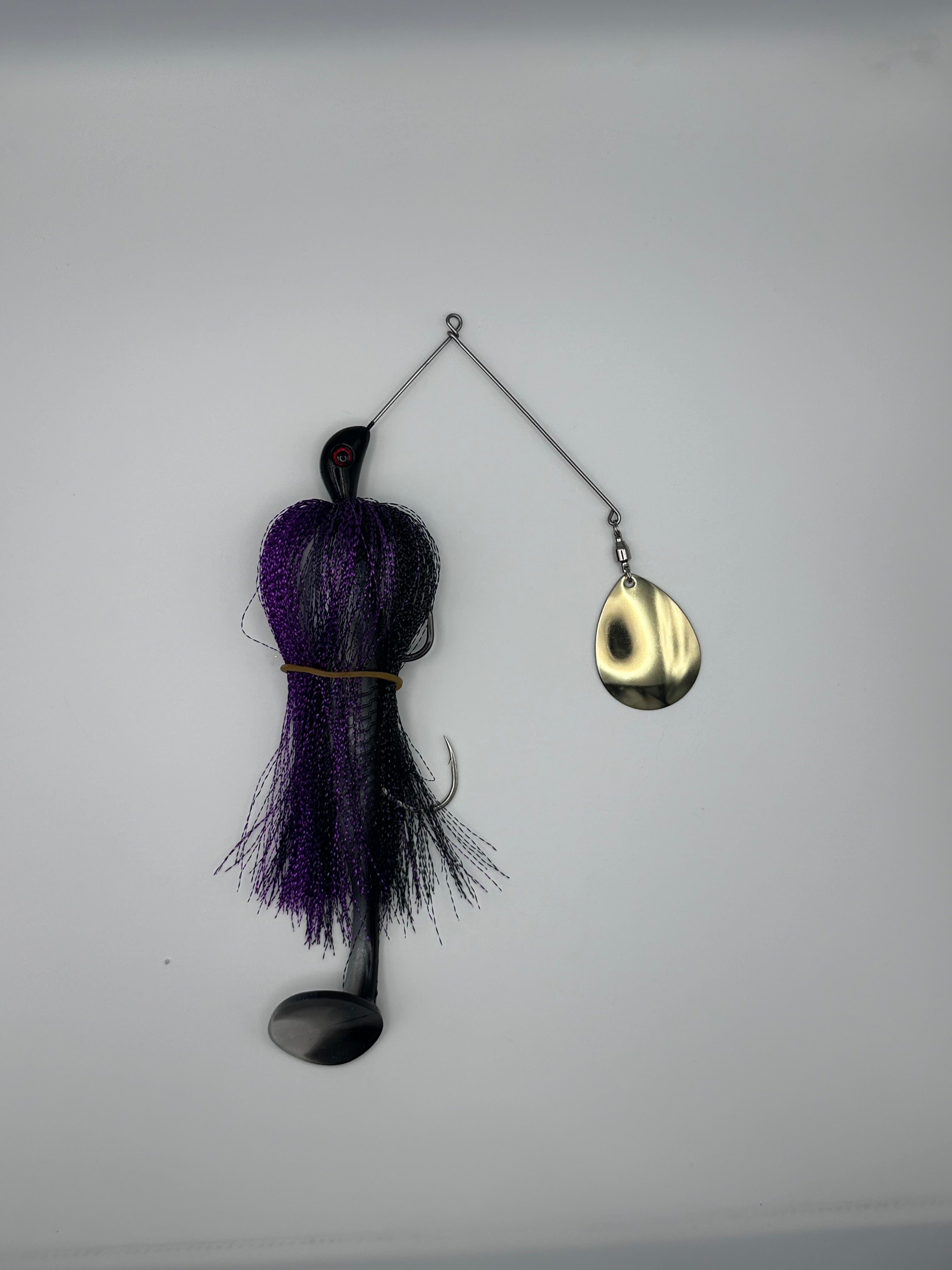 Flash tail spinnerbait 7”